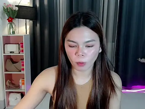 Snapshot of buttycamillex chatting on June 24, 5:34 pm buttycamillex online show from June 24, 5:34 pm
