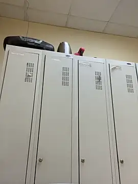 Snapshot of Mahrovmaxim chatting on October 21, 5:30 am Mahrovmaxim online show from October 21, 5:30 am