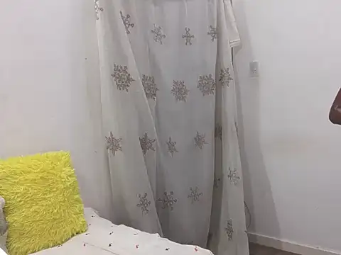 Sexslender20 online show from October 27, 5:39 pm