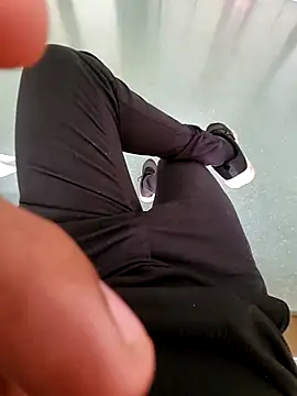 maxOliver12345 online show from October 21, 10:27 am