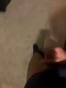 Snapshot of quinten_bel chatting on February 25, 6:06 pm quinten bel online show from February 25, 6:06 pm