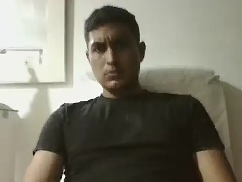 Snapshot of cerdo14562 chatting on November 19, 3:06 am cerdo14562 online show from November 19, 3:06 am