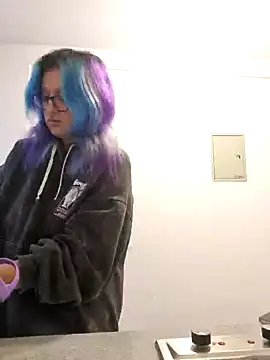 Snapshot of DaiaDemoniaka chatting on October 19, 6:41 pm DaiaDemoniaka online show from October 19, 6:41 pm