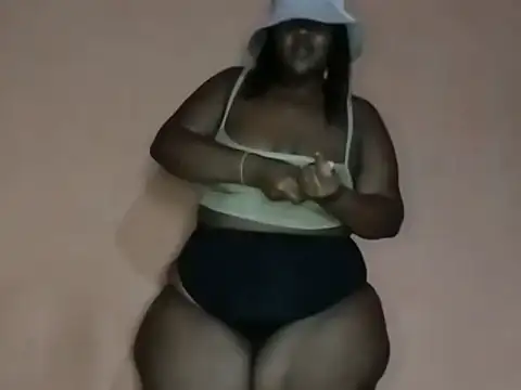 BigBootyBitch96 online show from March 13, 10:33 am