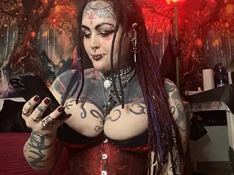 nyxvelon online show from January 18, 8:45 pm