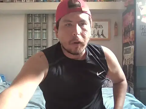 Snapshot of atreusfilho chatting on March 16, 1:59 pm atreusfilho online show from March 16, 1:59 pm