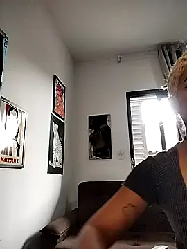Snapshot of Helenoir chatting on April 29, 1:15 pm Helenoir online show from April 29, 1:15 pm