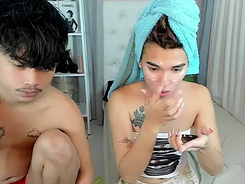 Yourdreamgoddess online show from January 11, 4:56 pm