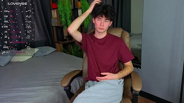 Cute Mike online show from October 16, 8:04 am