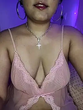 Curvy Navya online show from November 1, 3:14 pm