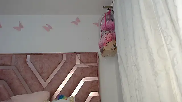 Rose Baker- online show from October 18, 4:59 am