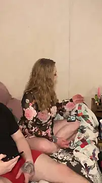 Snapshot of amandatheblondewife chatting on June 29, 2:07 am amandatheblondewife online show from June 29, 2:07 am