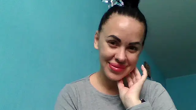 Snapshot of Stefaniyaxq chatting on October 5, 9:29 am Stefaniyaxq online show from October 5, 9:29 am