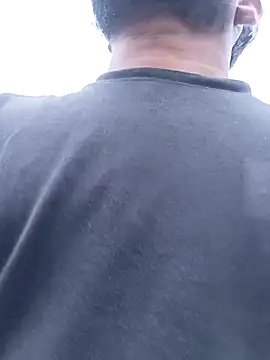 Snapshot of hemcrazy chatting on January 17, 2:27 am hemcrazy online show from January 17, 2:27 am