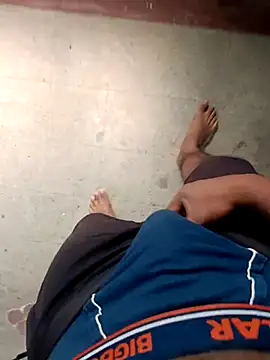 Snapshot of hemcrazy chatting on February 1, 5:06 am hemcrazy online show from February 1, 5:06 am