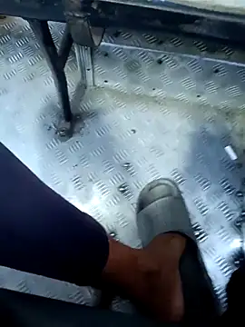 Snapshot of hemcrazy chatting on February 27, 1:16 am hemcrazy online show from February 27, 1:16 am