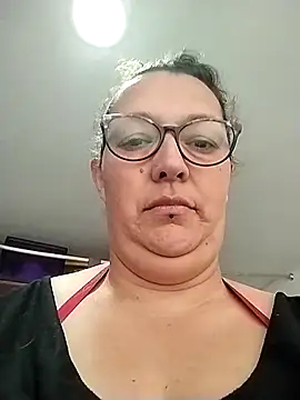 -saraqueen- online show from November 4, 3:00 pm