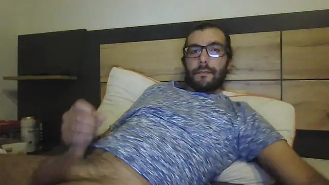 Snapshot of Arbneh69 chatting on October 21, 4:51 pm Arbneh69 online show from October 21, 4:51 pm