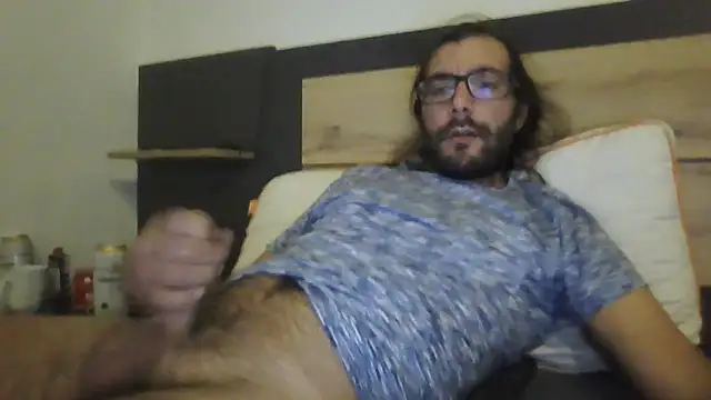 Snapshot of Arbneh69 chatting on October 26, 3:51 pm Arbneh69 online show from October 26, 3:51 pm