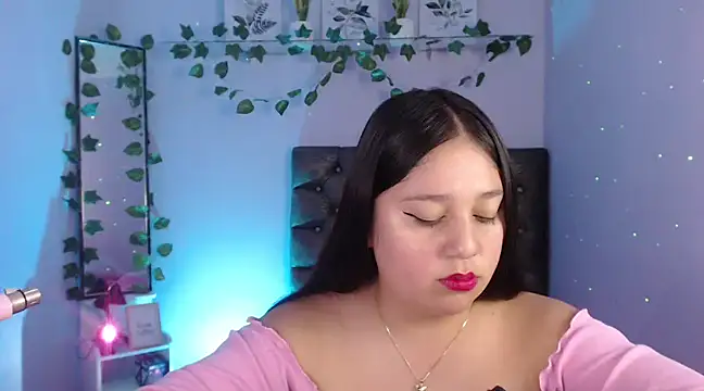 KOREN JALAA online show from February 6, 8:45 pm