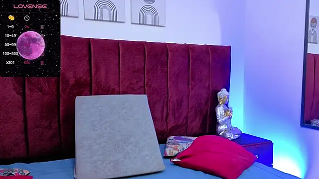 Snapshot of Leoo_Miller chatting on November 6, 4:02 am Leoo Miller online show from November 6, 4:02 am