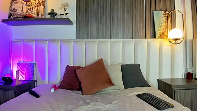 Yaramooun online show from April 21, 12:22 pm