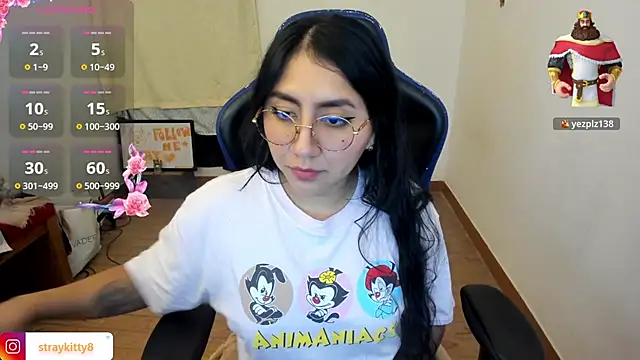 LoveLyy- online show from January 7, 4:15 am