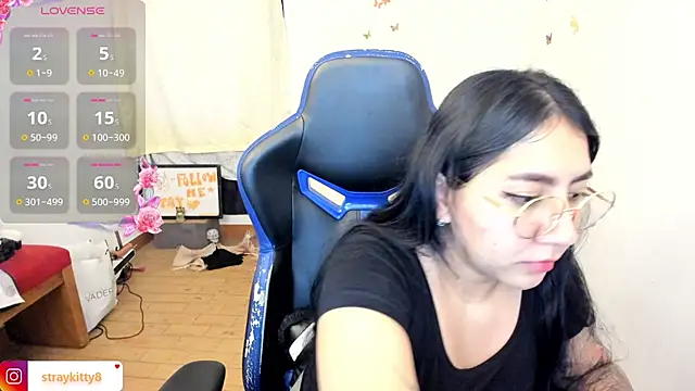 LoveLyy- online show from January 14, 5:51 pm