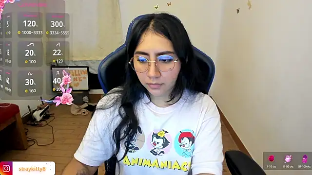 LoveLyy- online show from February 6, 4:32 pm