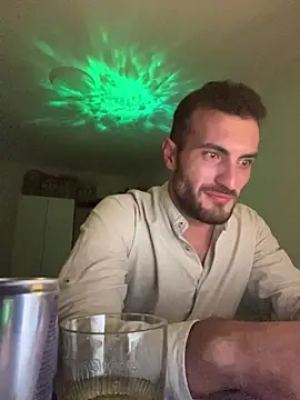 Xhrome98 online show from November 10, 11:15 pm