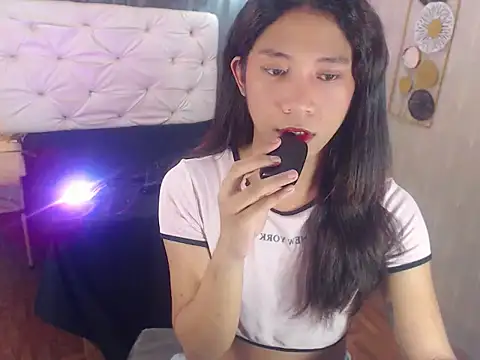 Snapshot of Seductive_nathalie chatting on November 28, 4:26 am Seductive nathalie online show from November 28, 4:26 am