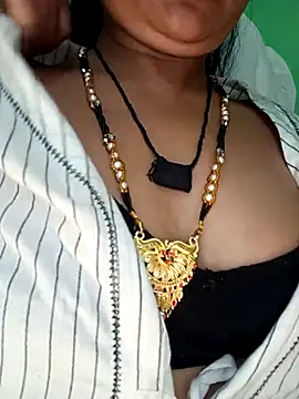 Rashmi 011 online show from December 4, 11:30 am