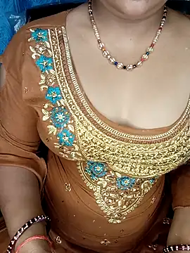 Snapshot of Rashmi_011 chatting on May 17, 3:41 pm Rashmi 011 online show from May 17, 3:41 pm
