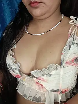Snapshot of Rashmi_011 chatting on July 1, 11:59 pm Rashmi 011 online show from July 1, 11:59 pm