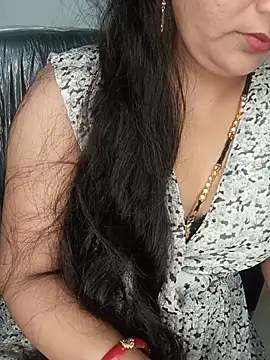 Snapshot of Rashmi_011 chatting on July 26, 12:30 am Rashmi 011 online show from July 26, 12:30 am