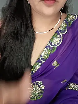 Snapshot of Rashmi_011 chatting on August 1, 3:22 pm Rashmi 011 online show from August 1, 3:22 pm