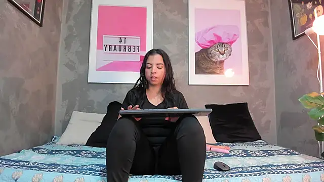 MiaNyxara dh online show from October 27, 10:03 pm