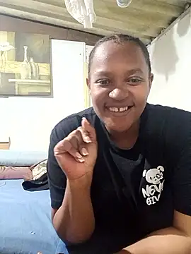 Snapshot of KinkyLunaRose chatting on October 10, 5:45 pm KinkyLunaRose online show from October 10, 5:45 pm