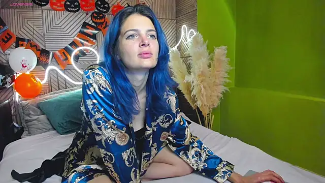 Chane l online show from October 22, 8:52 pm