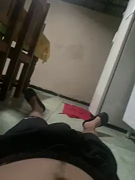 Snapshot of josezinho121314 chatting on February 21, 4:30 pm josezinho121314 online show from February 21, 4:30 pm