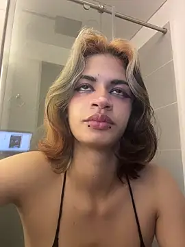 sukulaurens online show from November 14, 3:05 am