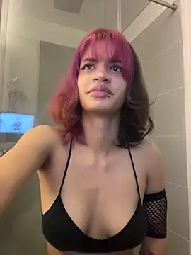 sukulaurens online show from November 26, 4:30 pm