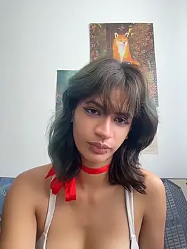 Snapshot of sukulaurens chatting on June 16, 4:42 pm sukulaurens online show from June 16, 4:42 pm
