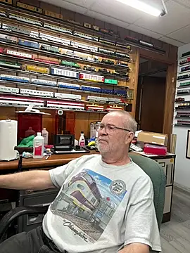 Jcaspen online show from April 22, 7:26 pm