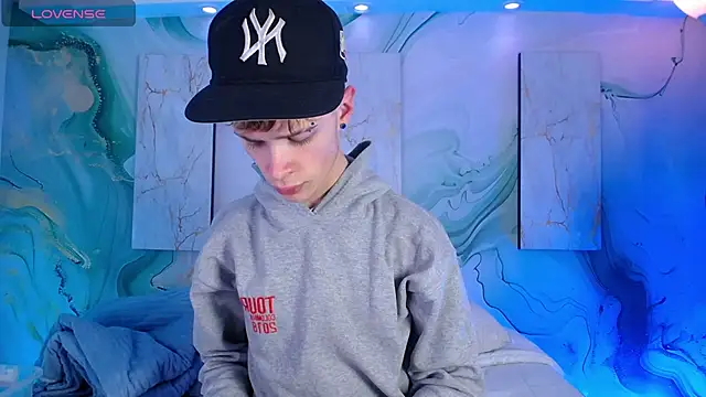 JackFrosst online show from April 1, 1:52 pm