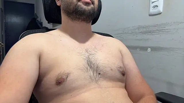 Snapshot of CasalManeiro25 chatting on October 9, 11:30 am CasalManeiro25 online show from October 9, 11:30 am