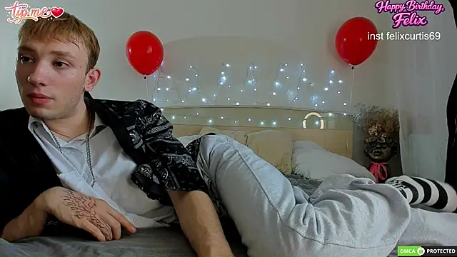 felixcurt69 online show from July 11, 11:57 am