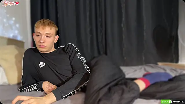 felixcurt69 online show from July 24, 9:51 am