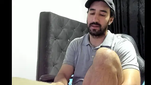 coolfriki online show from November 10, 4:22 am