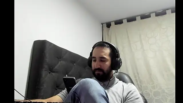 coolfriki online show from February 27, 10:10 pm